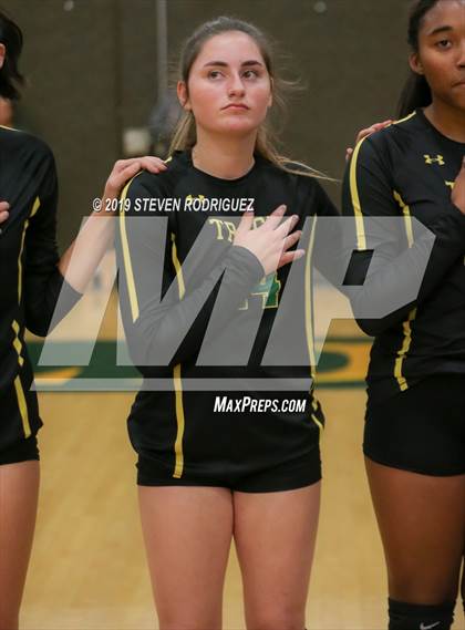 Thumbnail 2 in Tracy vs. Vacaville photogallery.
