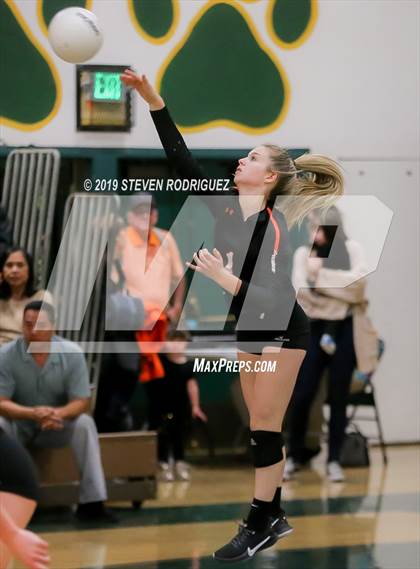 Thumbnail 1 in Tracy vs. Vacaville photogallery.