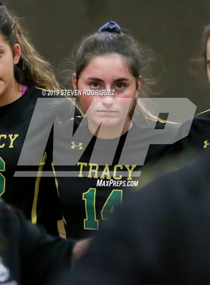 Thumbnail 2 in Tracy vs. Vacaville photogallery.