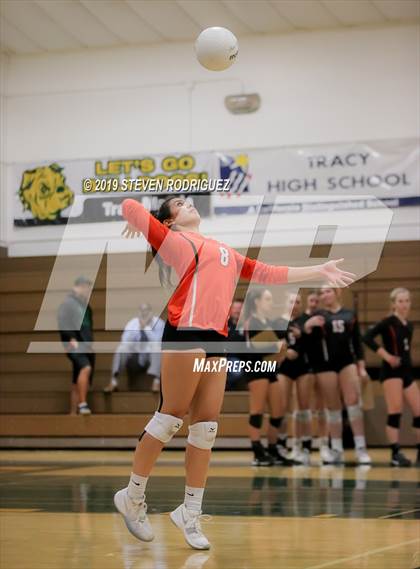 Thumbnail 3 in Tracy vs. Vacaville photogallery.