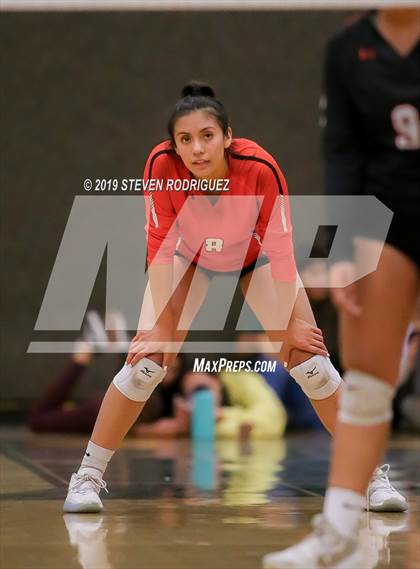 Thumbnail 2 in Tracy vs. Vacaville photogallery.