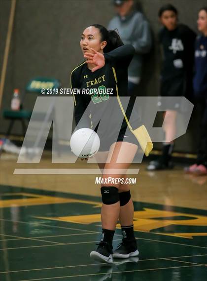 Thumbnail 3 in Tracy vs. Vacaville photogallery.