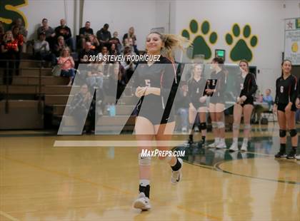 Thumbnail 1 in Tracy vs. Vacaville photogallery.