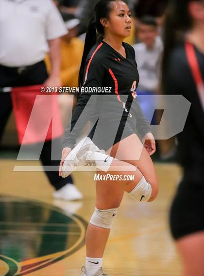 Thumbnail 2 in Tracy vs. Vacaville photogallery.