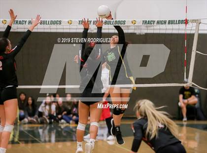 Thumbnail 1 in Tracy vs. Vacaville photogallery.