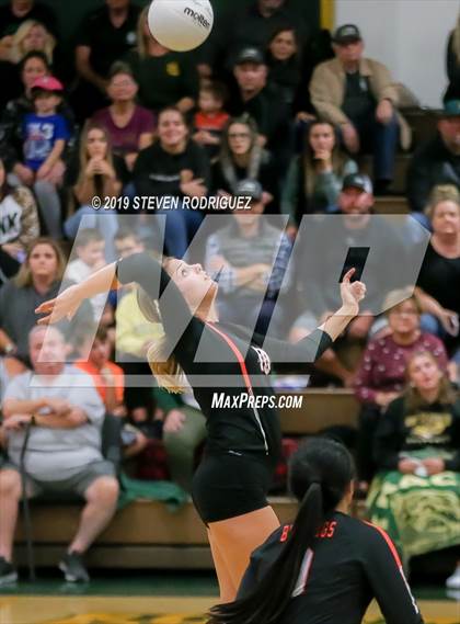 Thumbnail 1 in Tracy vs. Vacaville photogallery.
