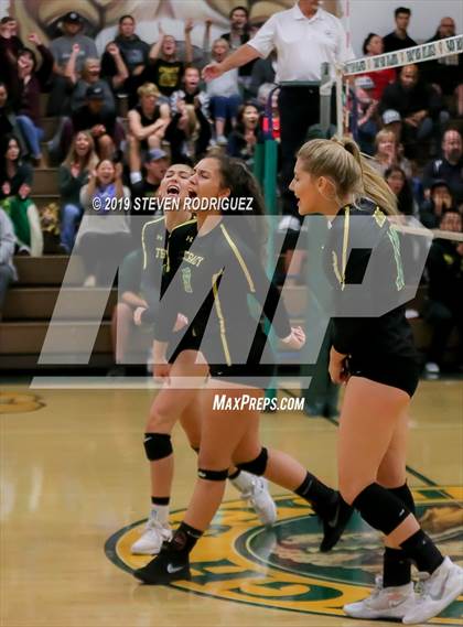 Thumbnail 1 in Tracy vs. Vacaville photogallery.
