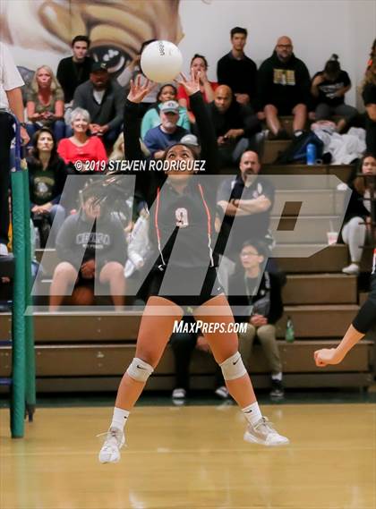 Thumbnail 2 in Tracy vs. Vacaville photogallery.