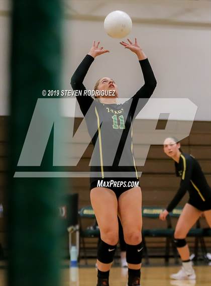 Thumbnail 1 in Tracy vs. Vacaville photogallery.