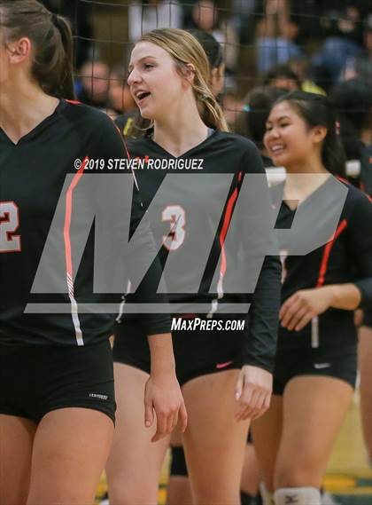 Thumbnail 2 in Tracy vs. Vacaville photogallery.