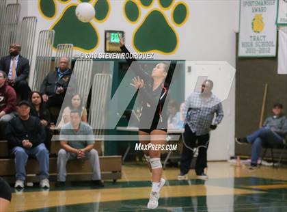 Thumbnail 2 in Tracy vs. Vacaville photogallery.
