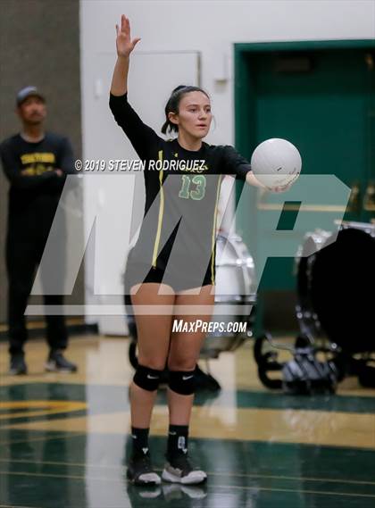 Thumbnail 2 in Tracy vs. Vacaville photogallery.