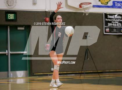 Thumbnail 3 in Tracy vs. Vacaville photogallery.