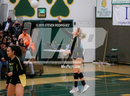 Thumbnail 2 in Tracy vs. Vacaville photogallery.
