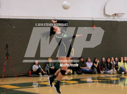 Thumbnail 2 in Tracy vs. Vacaville photogallery.