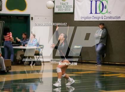 Thumbnail 2 in Tracy vs. Vacaville photogallery.
