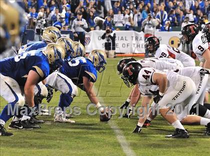 Thumbnail 3 in San Clemente vs. Santa Margarita (CIF SS PAC-5 Division Final) photogallery.