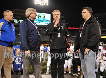Thumbnail 2 in San Clemente vs. Santa Margarita (CIF SS PAC-5 Division Final) photogallery.