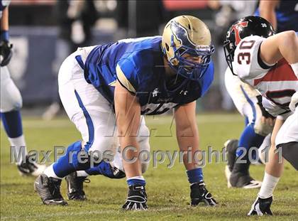 Thumbnail 3 in San Clemente vs. Santa Margarita (CIF SS PAC-5 Division Final) photogallery.