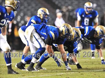 Thumbnail 1 in San Clemente vs. Santa Margarita (CIF SS PAC-5 Division Final) photogallery.