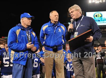 Thumbnail 2 in San Clemente vs. Santa Margarita (CIF SS PAC-5 Division Final) photogallery.