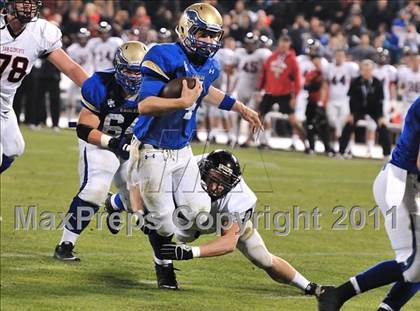 Thumbnail 2 in San Clemente vs. Santa Margarita (CIF SS PAC-5 Division Final) photogallery.