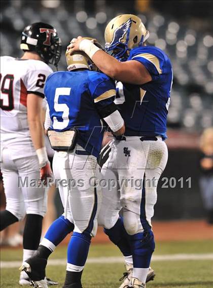 Thumbnail 1 in San Clemente vs. Santa Margarita (CIF SS PAC-5 Division Final) photogallery.