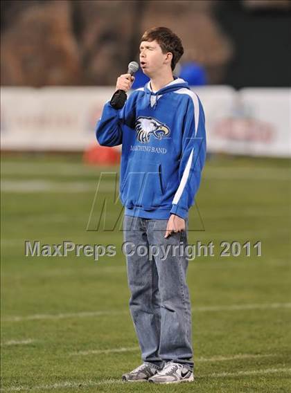Thumbnail 2 in San Clemente vs. Santa Margarita (CIF SS PAC-5 Division Final) photogallery.