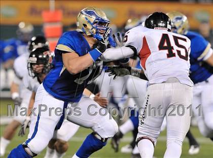 Thumbnail 3 in San Clemente vs. Santa Margarita (CIF SS PAC-5 Division Final) photogallery.