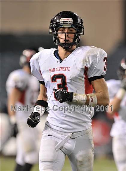 Thumbnail 3 in San Clemente vs. Santa Margarita (CIF SS PAC-5 Division Final) photogallery.