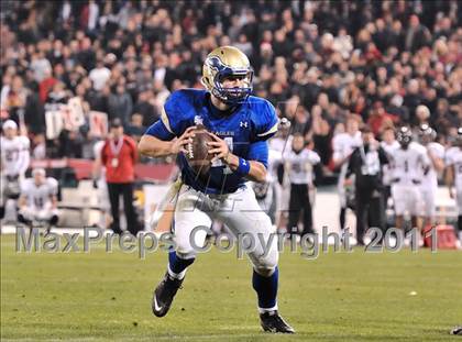 Thumbnail 2 in San Clemente vs. Santa Margarita (CIF SS PAC-5 Division Final) photogallery.