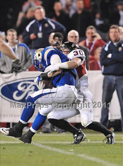 Thumbnail 2 in San Clemente vs. Santa Margarita (CIF SS PAC-5 Division Final) photogallery.
