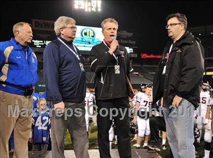 Thumbnail 3 in San Clemente vs. Santa Margarita (CIF SS PAC-5 Division Final) photogallery.