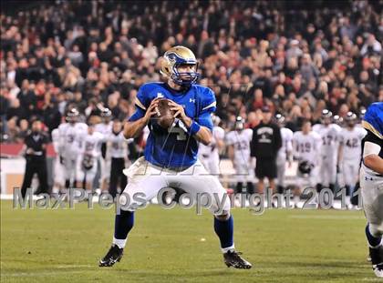Thumbnail 1 in San Clemente vs. Santa Margarita (CIF SS PAC-5 Division Final) photogallery.