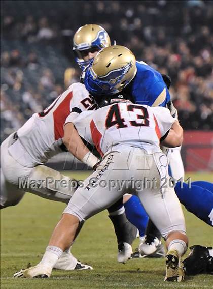 Thumbnail 1 in San Clemente vs. Santa Margarita (CIF SS PAC-5 Division Final) photogallery.