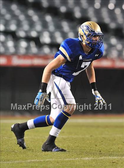 Thumbnail 3 in San Clemente vs. Santa Margarita (CIF SS PAC-5 Division Final) photogallery.