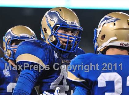 Thumbnail 2 in San Clemente vs. Santa Margarita (CIF SS PAC-5 Division Final) photogallery.