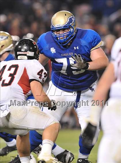 Thumbnail 2 in San Clemente vs. Santa Margarita (CIF SS PAC-5 Division Final) photogallery.