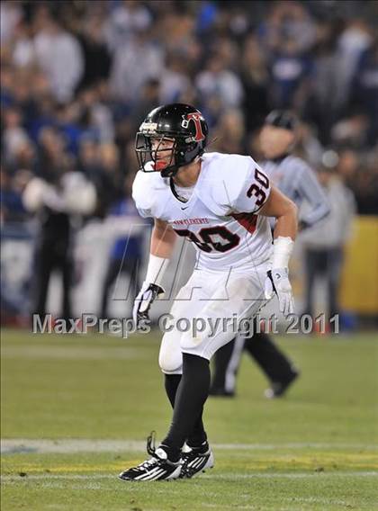 Thumbnail 1 in San Clemente vs. Santa Margarita (CIF SS PAC-5 Division Final) photogallery.