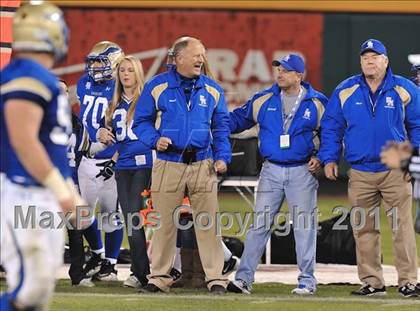 Thumbnail 1 in San Clemente vs. Santa Margarita (CIF SS PAC-5 Division Final) photogallery.
