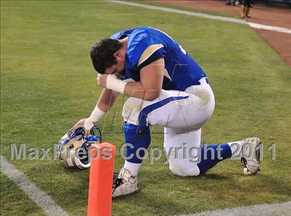 Thumbnail 1 in San Clemente vs. Santa Margarita (CIF SS PAC-5 Division Final) photogallery.