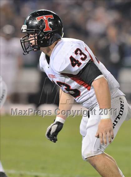 Thumbnail 3 in San Clemente vs. Santa Margarita (CIF SS PAC-5 Division Final) photogallery.