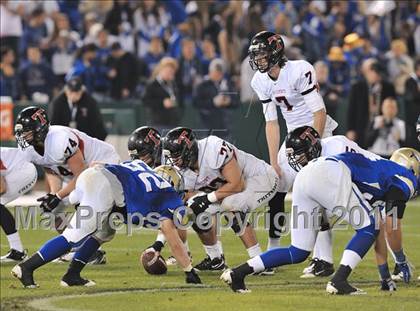 Thumbnail 1 in San Clemente vs. Santa Margarita (CIF SS PAC-5 Division Final) photogallery.