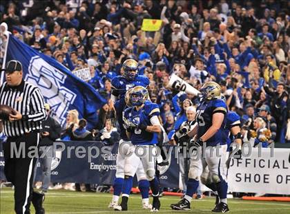 Thumbnail 3 in San Clemente vs. Santa Margarita (CIF SS PAC-5 Division Final) photogallery.