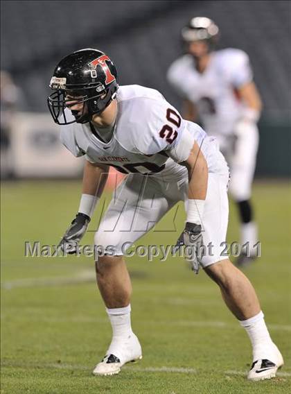 Thumbnail 2 in San Clemente vs. Santa Margarita (CIF SS PAC-5 Division Final) photogallery.