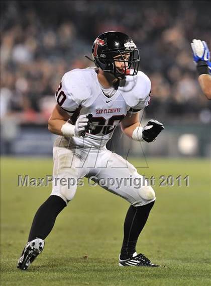 Thumbnail 1 in San Clemente vs. Santa Margarita (CIF SS PAC-5 Division Final) photogallery.