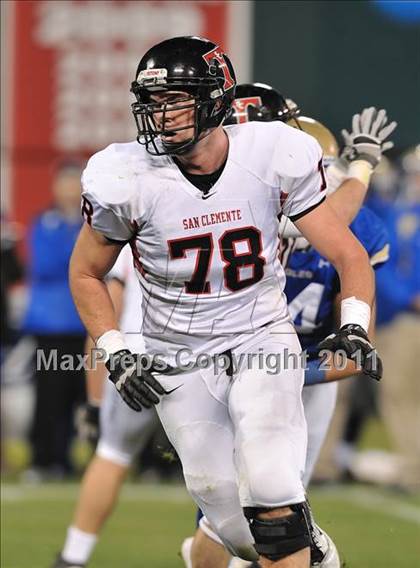 Thumbnail 3 in San Clemente vs. Santa Margarita (CIF SS PAC-5 Division Final) photogallery.