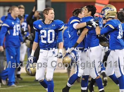 Thumbnail 2 in San Clemente vs. Santa Margarita (CIF SS PAC-5 Division Final) photogallery.