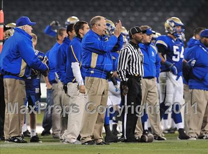 Thumbnail 1 in San Clemente vs. Santa Margarita (CIF SS PAC-5 Division Final) photogallery.