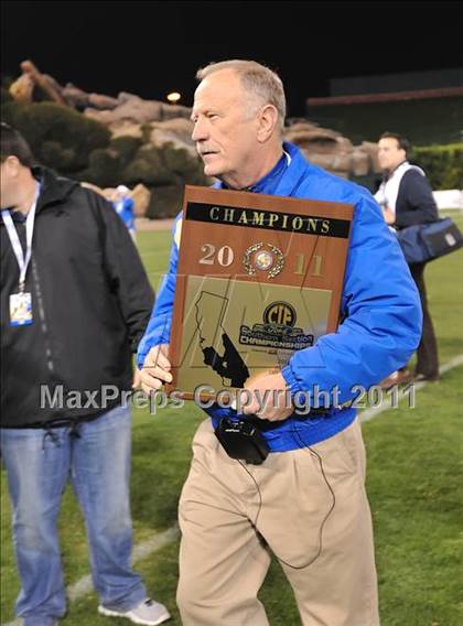 Thumbnail 1 in San Clemente vs. Santa Margarita (CIF SS PAC-5 Division Final) photogallery.